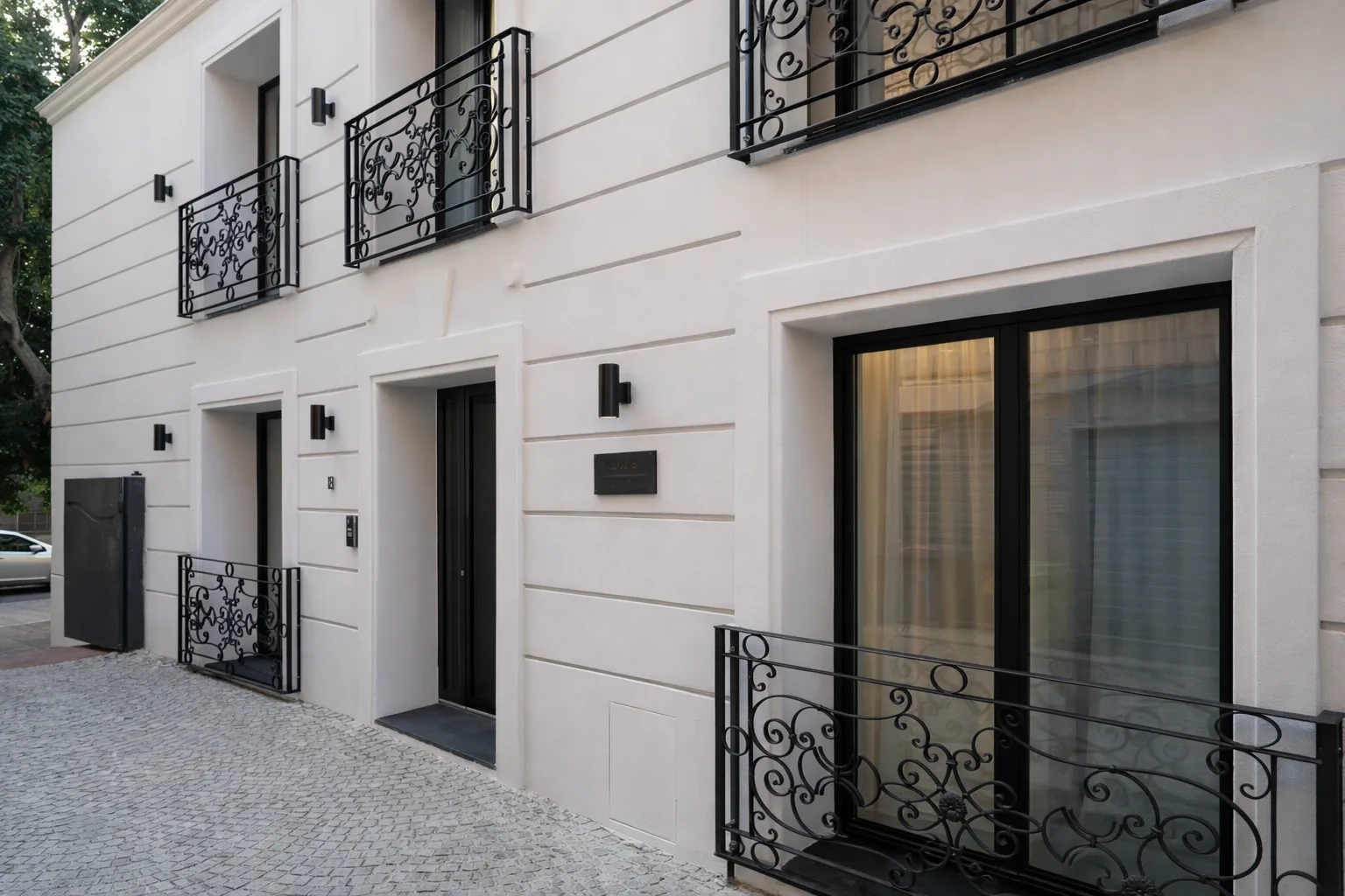 AZULIS Tigellio: building facade in Olbia historic centre
